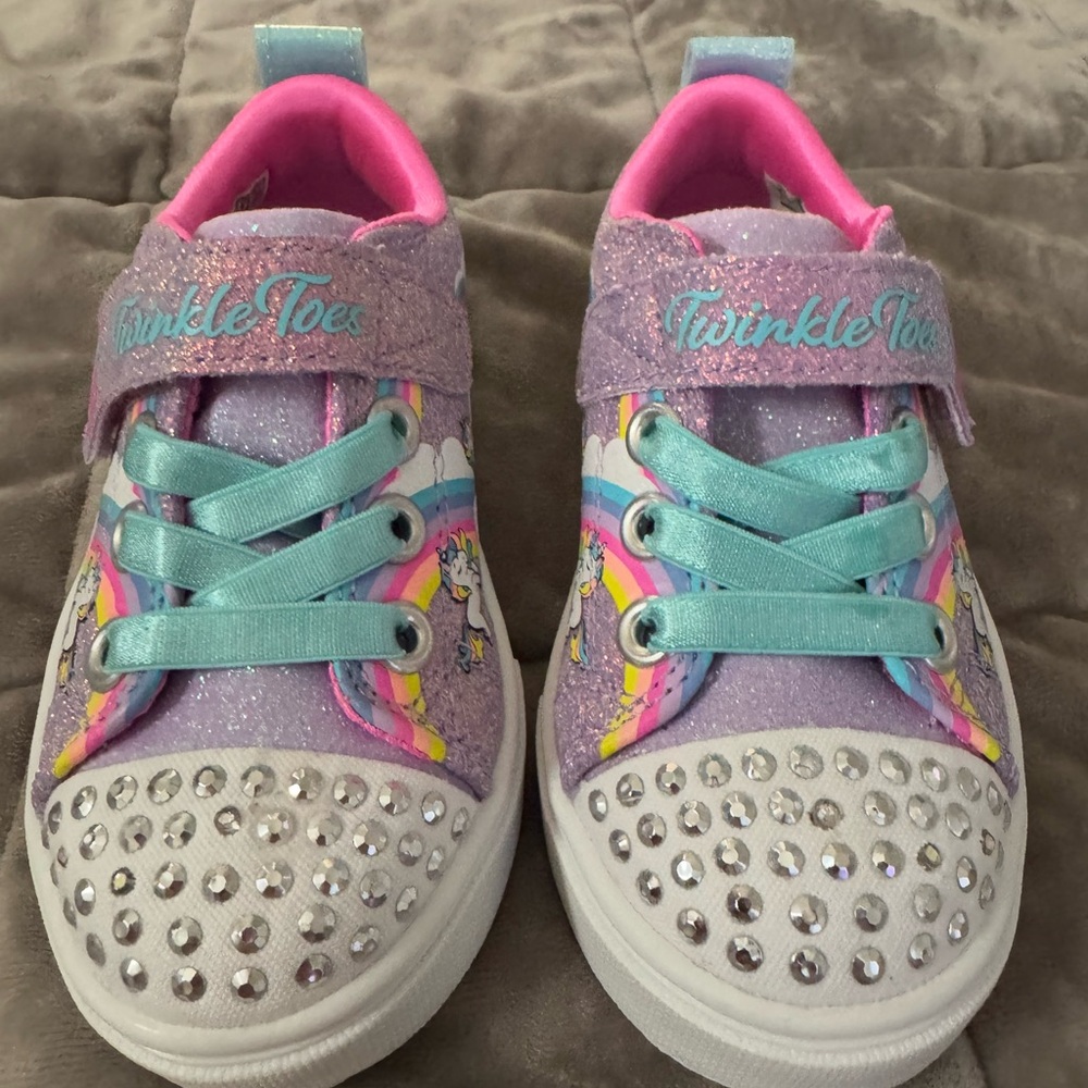 NWOT light up sketchers
